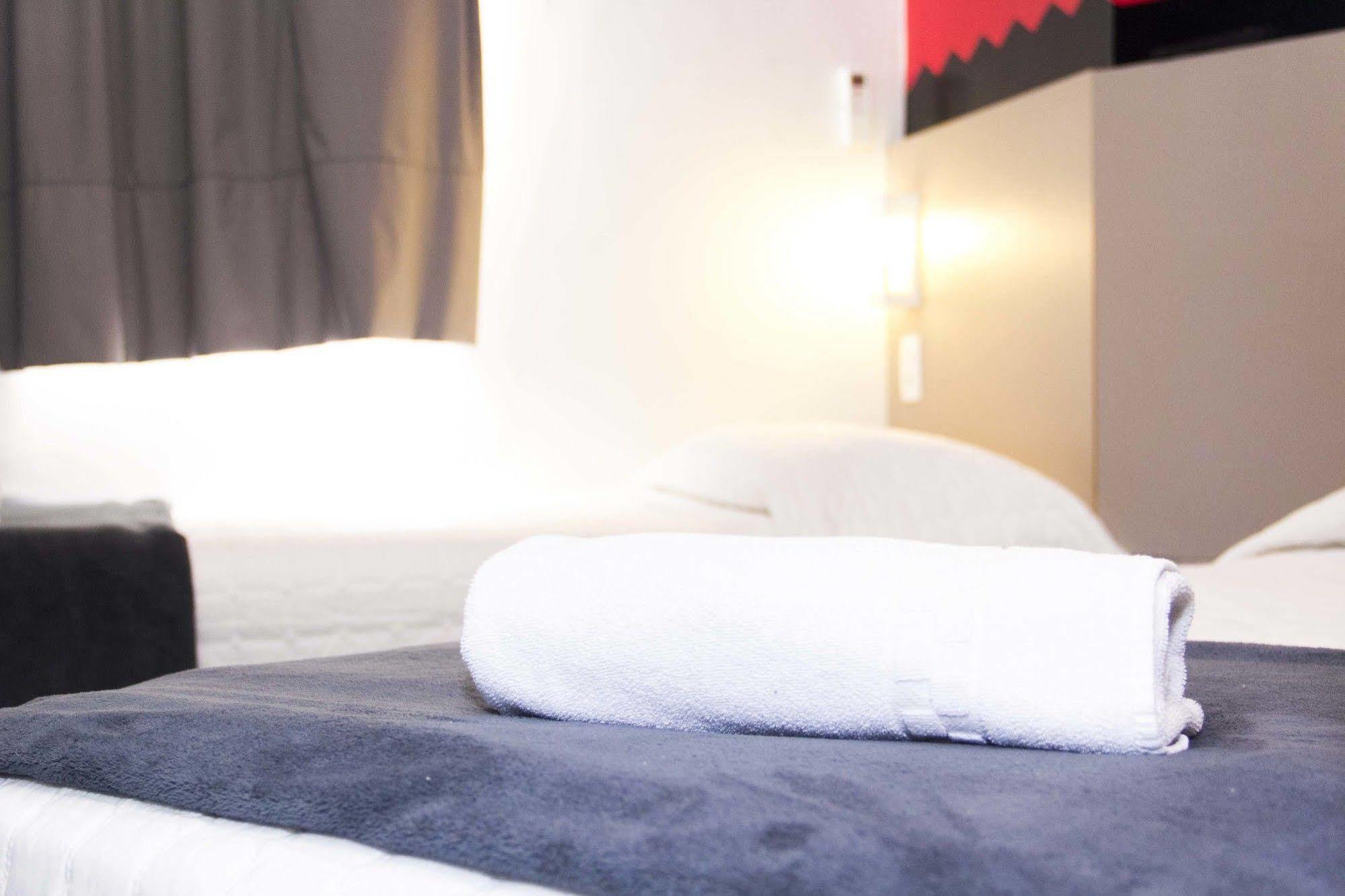 Minuano Hotel Express Prox Orla Lago Guaiba, Mercado Publico, 300 M Rodoviaria Porto Alegre Eksteriør bilde